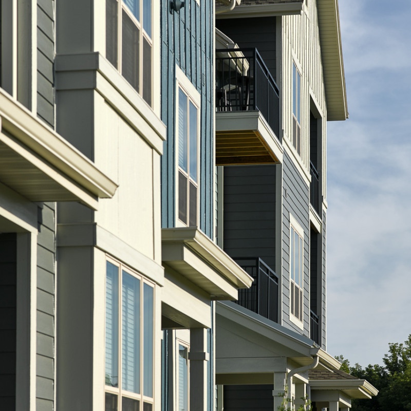 Turnberry Apartments exterior